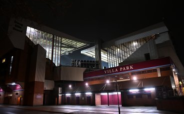 Мачът между Астън Вила и Евертън няма да се играе