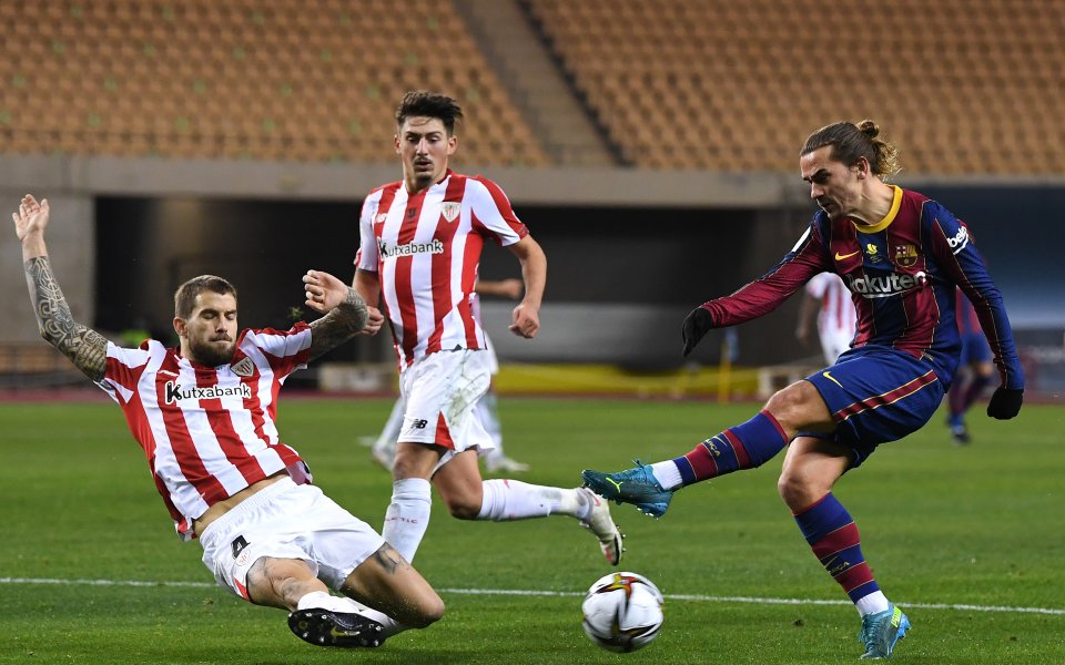 Барселона и Атлетик Билбао играят при 2:2 във финала за