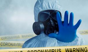 Гигантски карантинен център строят в Китай