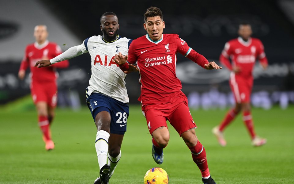 Тотнъм и Ливърпул играят при 0:1 в мач от 20-ия