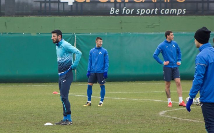 Дъжд промени програмата на Левски в Хърватия