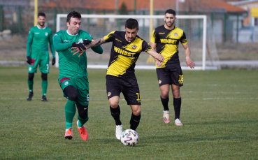 Отборите на Ботев Пловдив и Берое играят при резултат 2 1 в