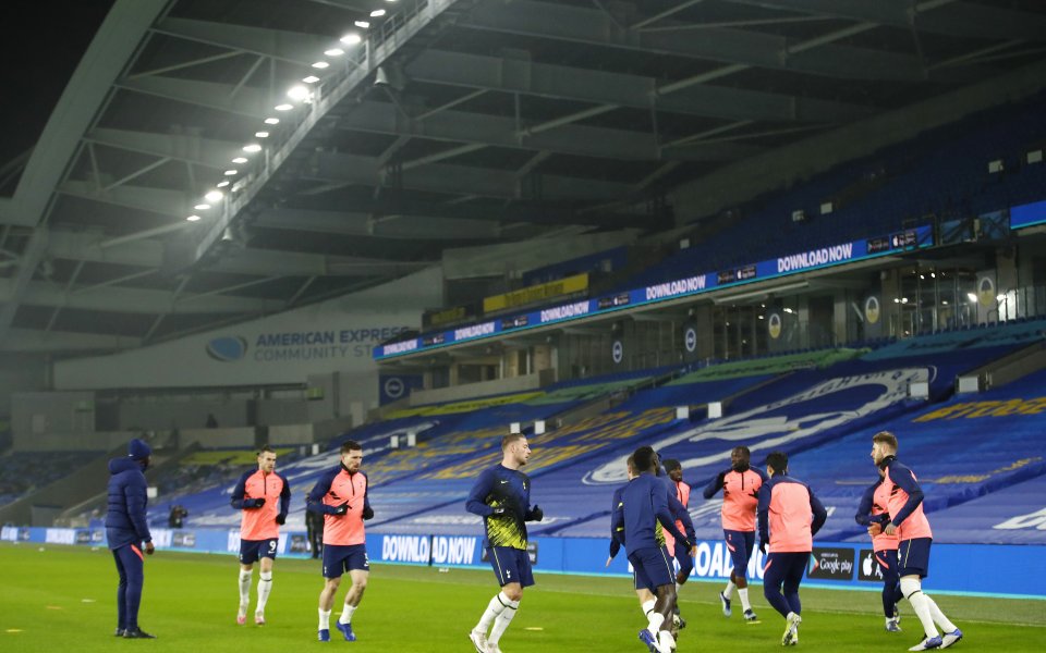 "Чайките" откриха резултата чрез Тросар в 17-ата минута, който от