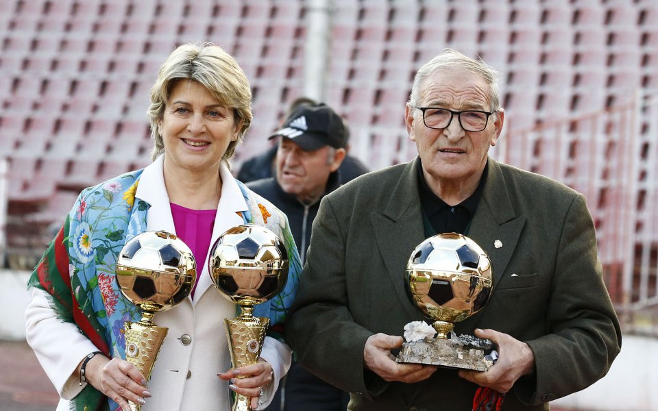 Весела Лечева ще бъде министър на младежта и спорта в