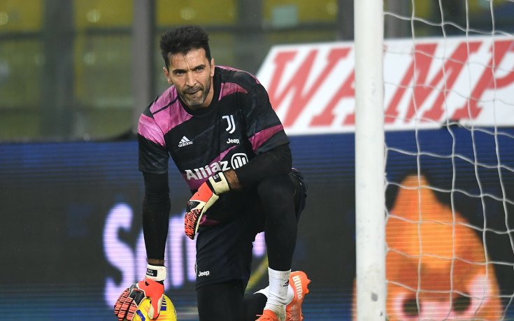 Буфон влезе в историята