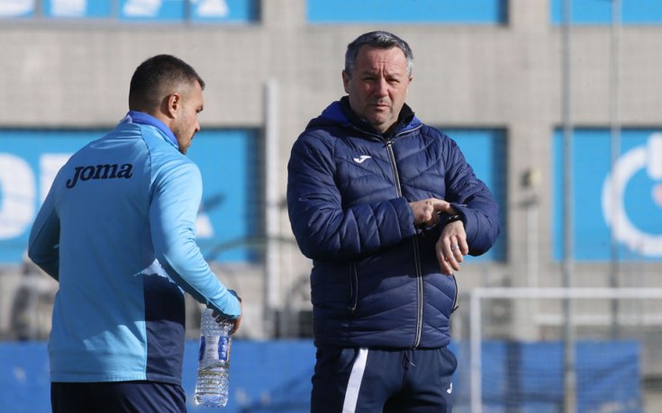 Входящ трансфер на Левски зацикли