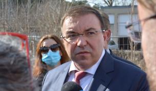 <p>Кои групи попадат в четвъртата фаза на ваксиниране&nbsp;у нас</p>