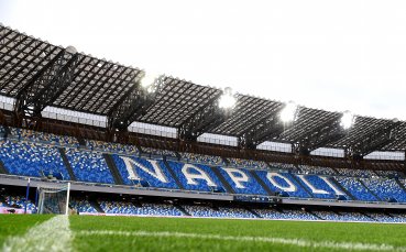 Наполи приема Гранада в 1 16 финален реванш в Лига Европа Първата