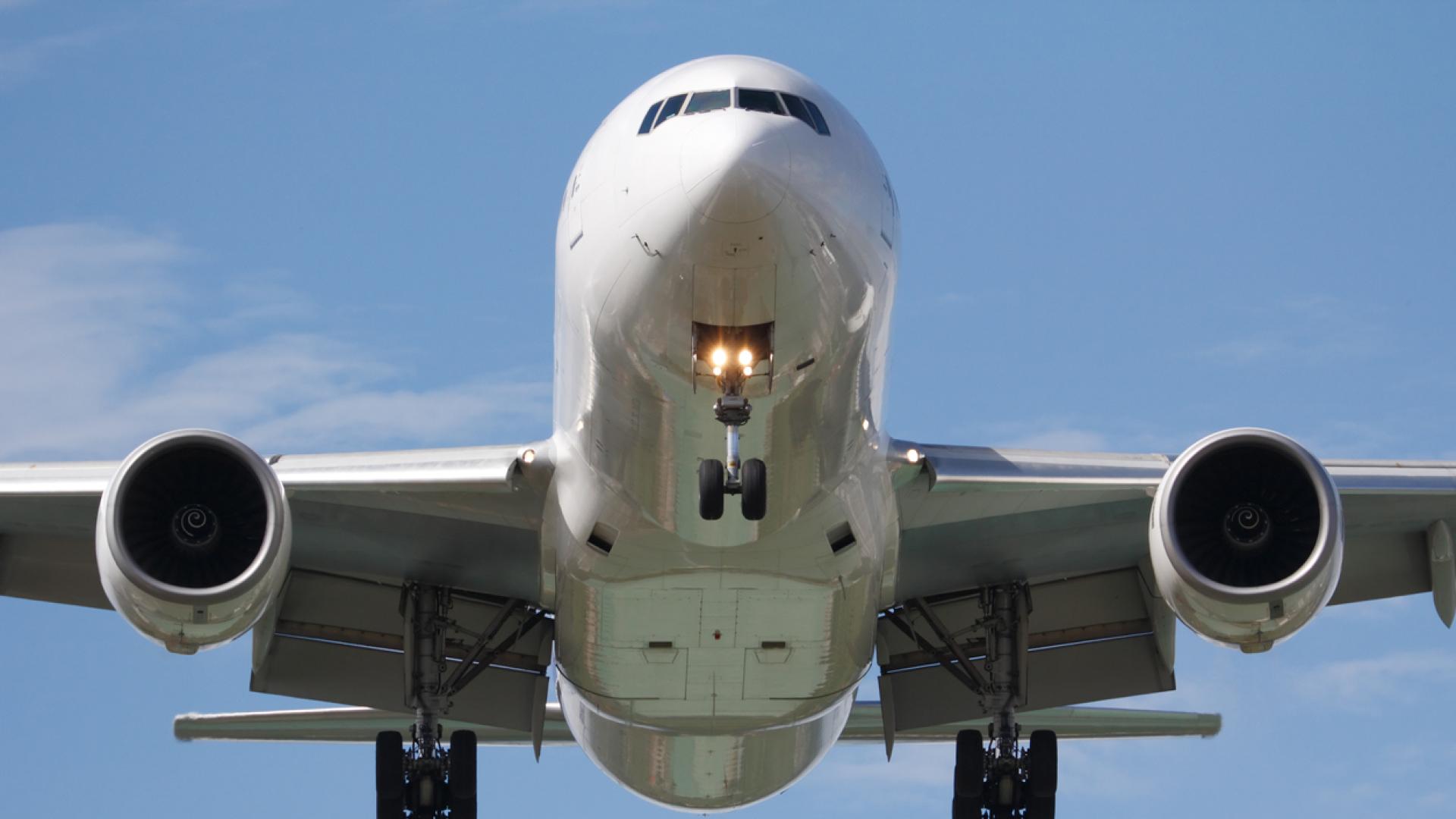 Министърът на отбраната на САЩ Пийт Хегсет прие Боинг 747