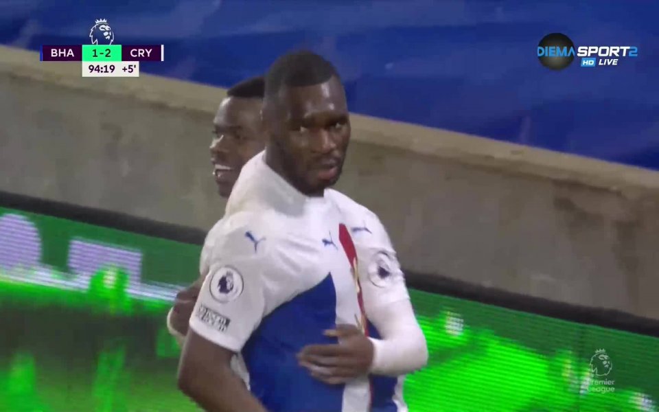 Бентеке шокира Брайтън в 95-ата минута function showNative(obj) { setTimeout(function