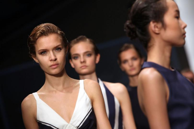 Тенденции пролет/лято 2012 - на морска вълна - снимка 2