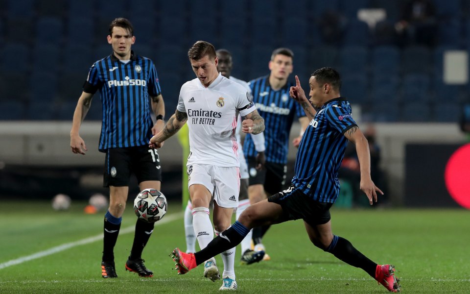 Трите водещи спортни издания в Италия са категорични, че едно