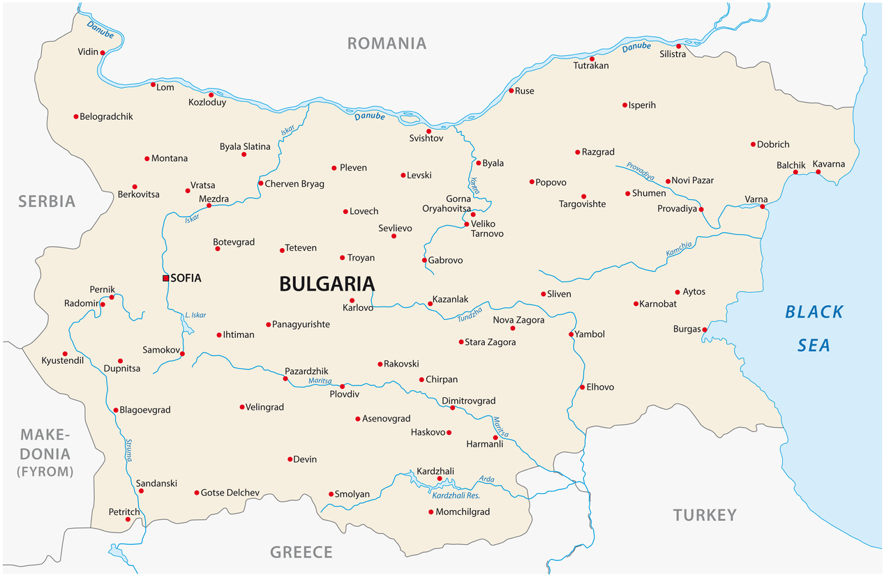 <p><strong>5. Коя е най-дългата пещера в България?</strong>&nbsp;- Г) Духлата</p>

<p><strong>6. Коя е най-дългата река в България?</strong> - А) река Искър<br />
&nbsp;</p>
