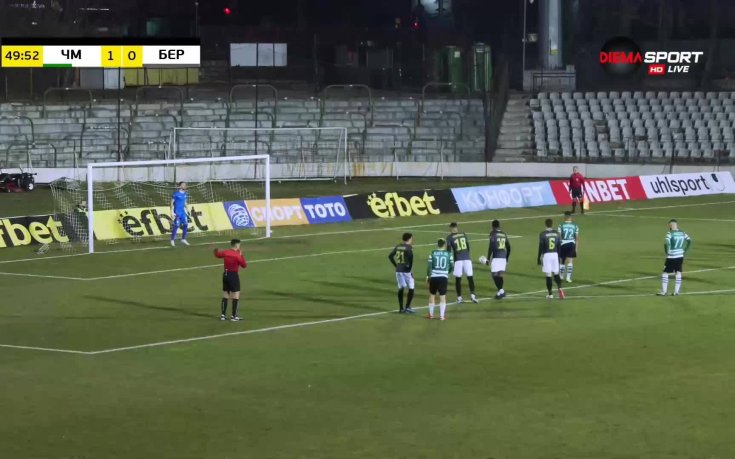 Родриго Енрике удвои преднината на 