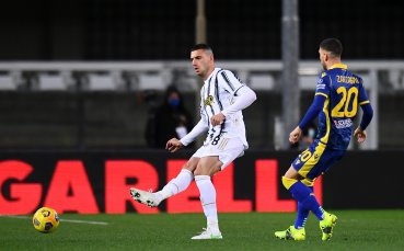 Верона и Ювентус играят при резултат 0 1 в мач от 24 ия