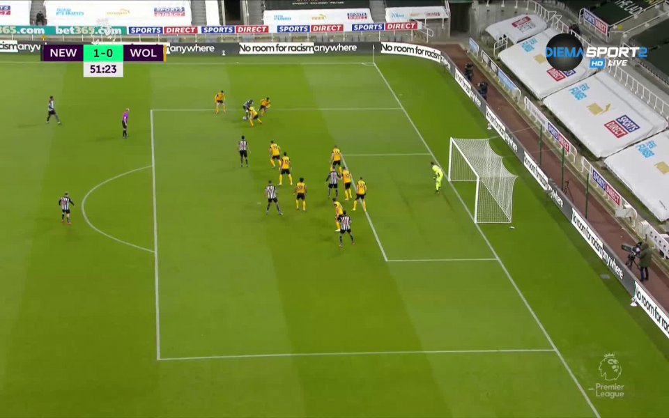 Нюкасъл - Уулвърхемптън 1:1 /репортаж/ function showNative(obj) { setTimeout(function ()