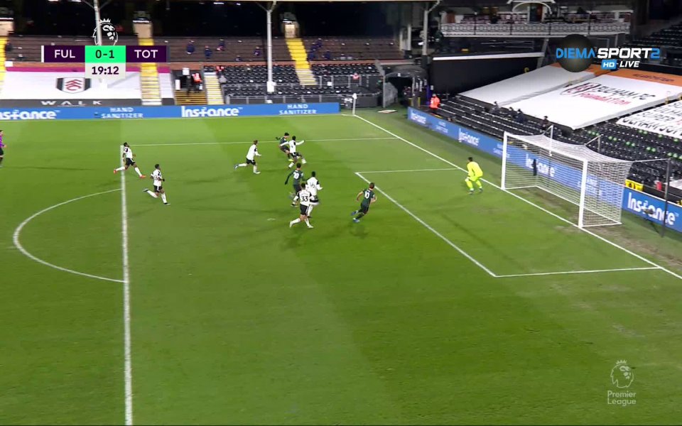 Две минути по-късно обаче, авансът беше за "шпорите". След контраатака