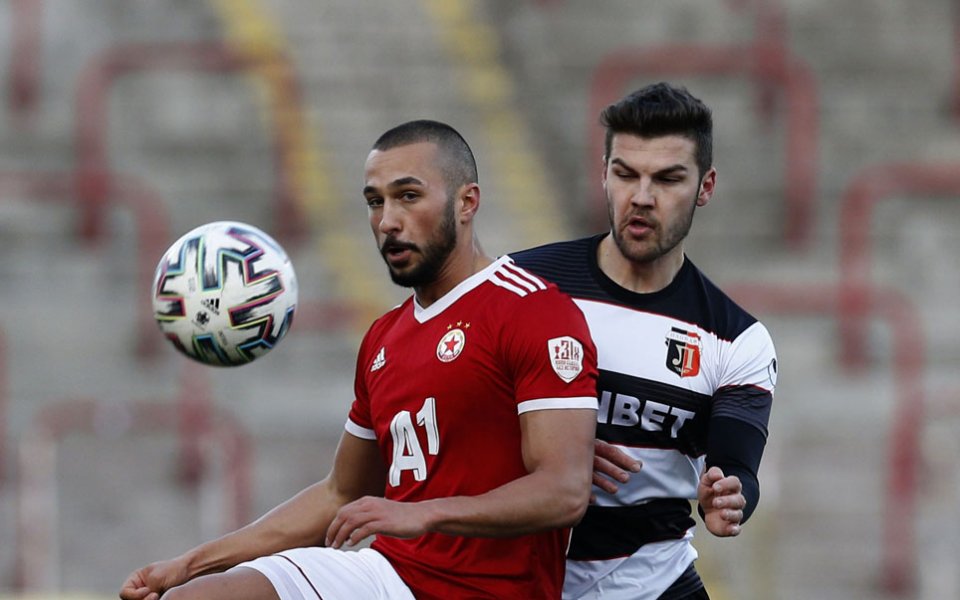 Отборите на ЦСКА и Локомотив Пловдив се изправят един срещу