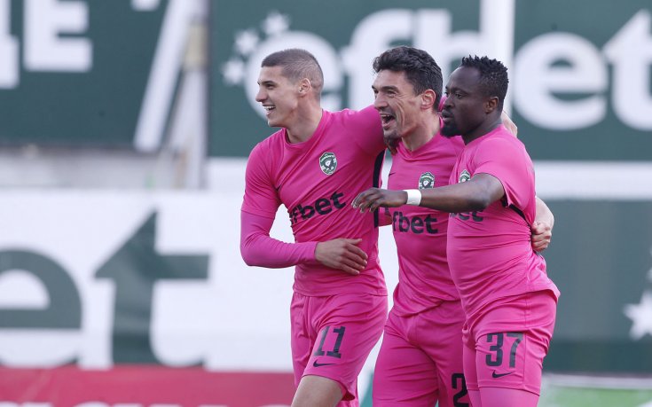 Лудогорец разнищи Берое, дръпна с 8 точки на върха