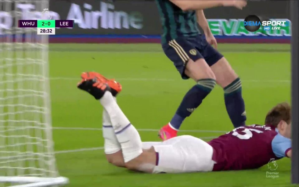 Уест Хем набързо поведе с 2:0 в 29-та минута, след