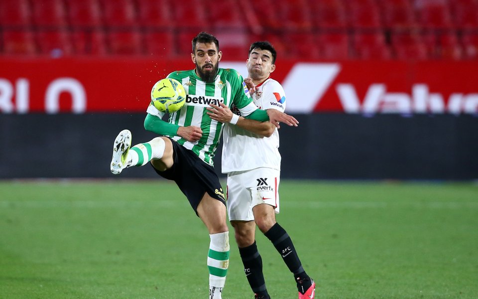 Севиля спечели с 1:0 градското дерби от 27-ия кръг на