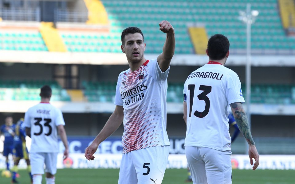 Защитникът на Милан Диого Далот иска да остане на &bdquo;Сан