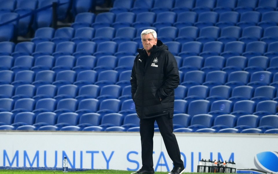 Мениджърът на Нюкасъл Стийв Брус заяви, че няма да си