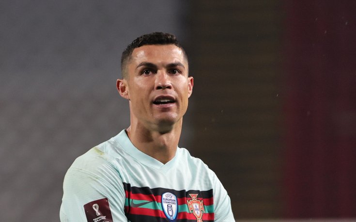Заплашиха Роналдо със съд