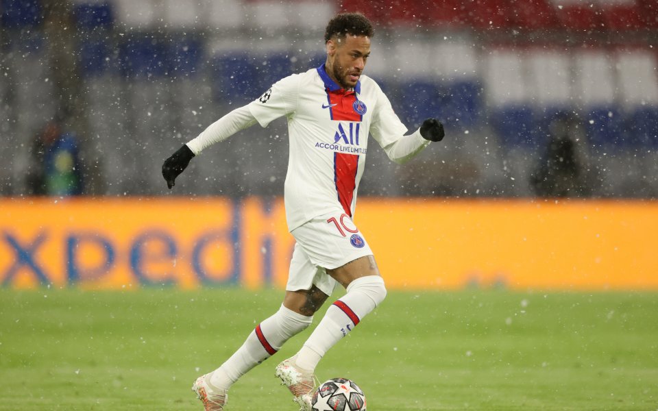 Звездата на ПСЖ Неймар спря преговорите с клуба за продължаване