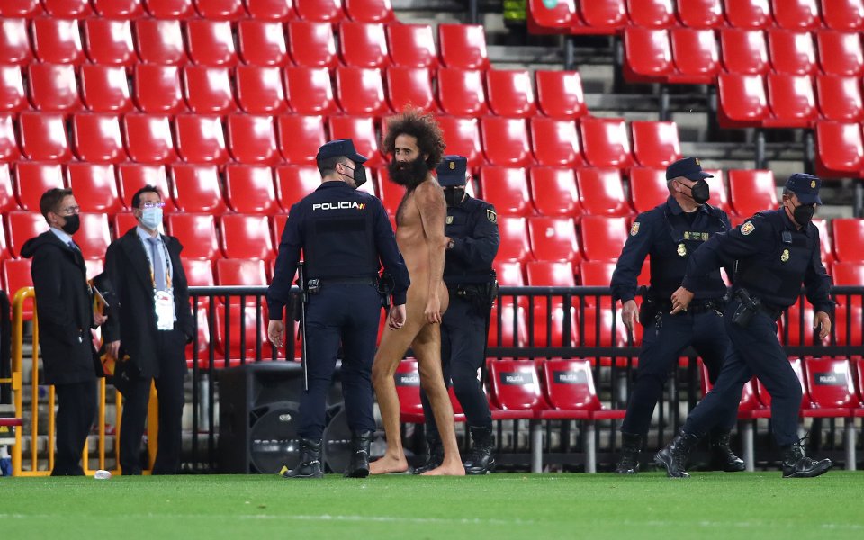 1/4-финалът от Лига Европа между Гранада и Манчестър Юнайтед може