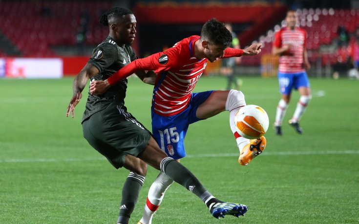 Юнайтед изкова чудесен резултат срещу Гранада и е с единия крак на полуфиналите