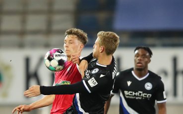 Арминия взе глътка въздух след победа с 1 0 над Фрайбург