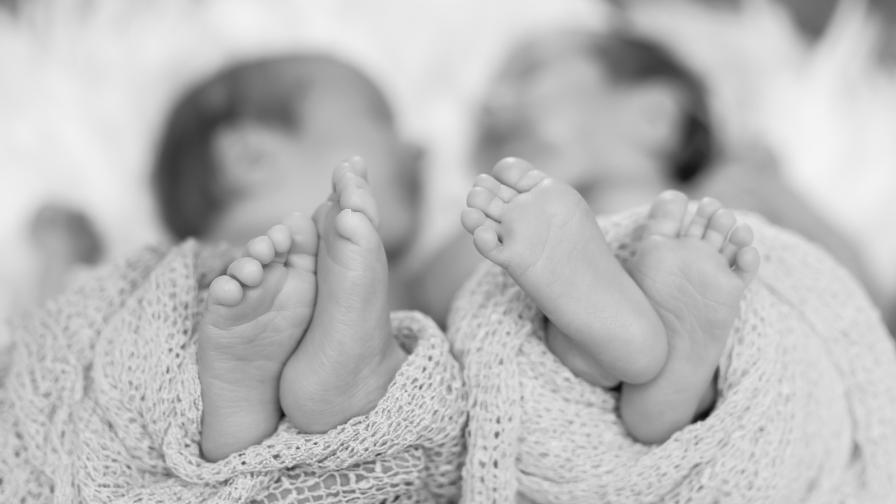 <p>Чудото на живота: жена роди 9 бебета</p>