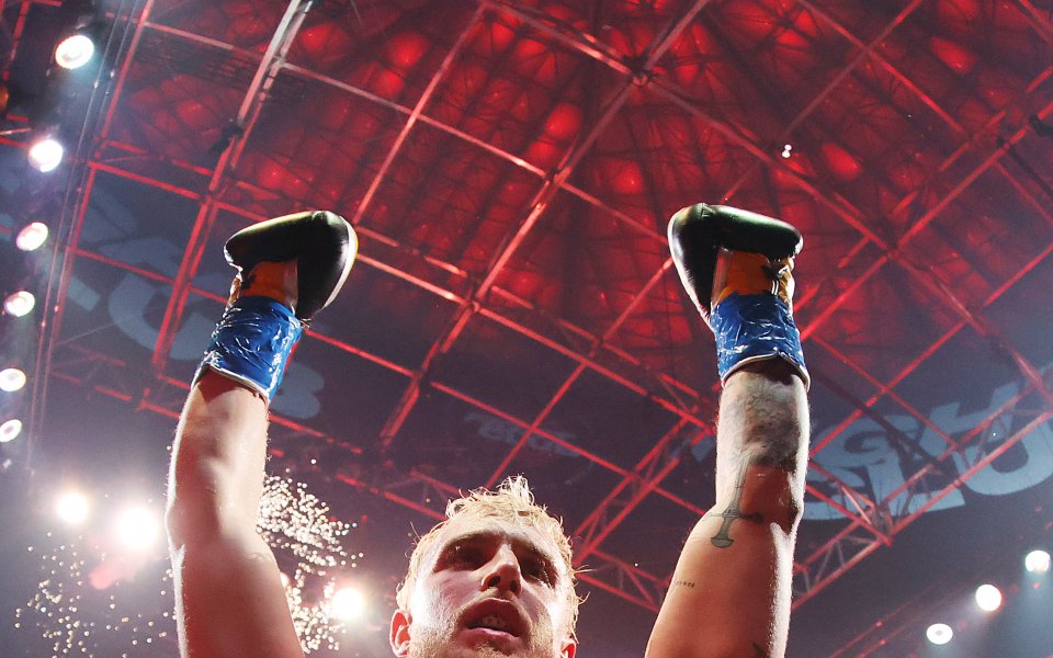 Джейк Пол вече мисли за дебюта си в MMА. Това