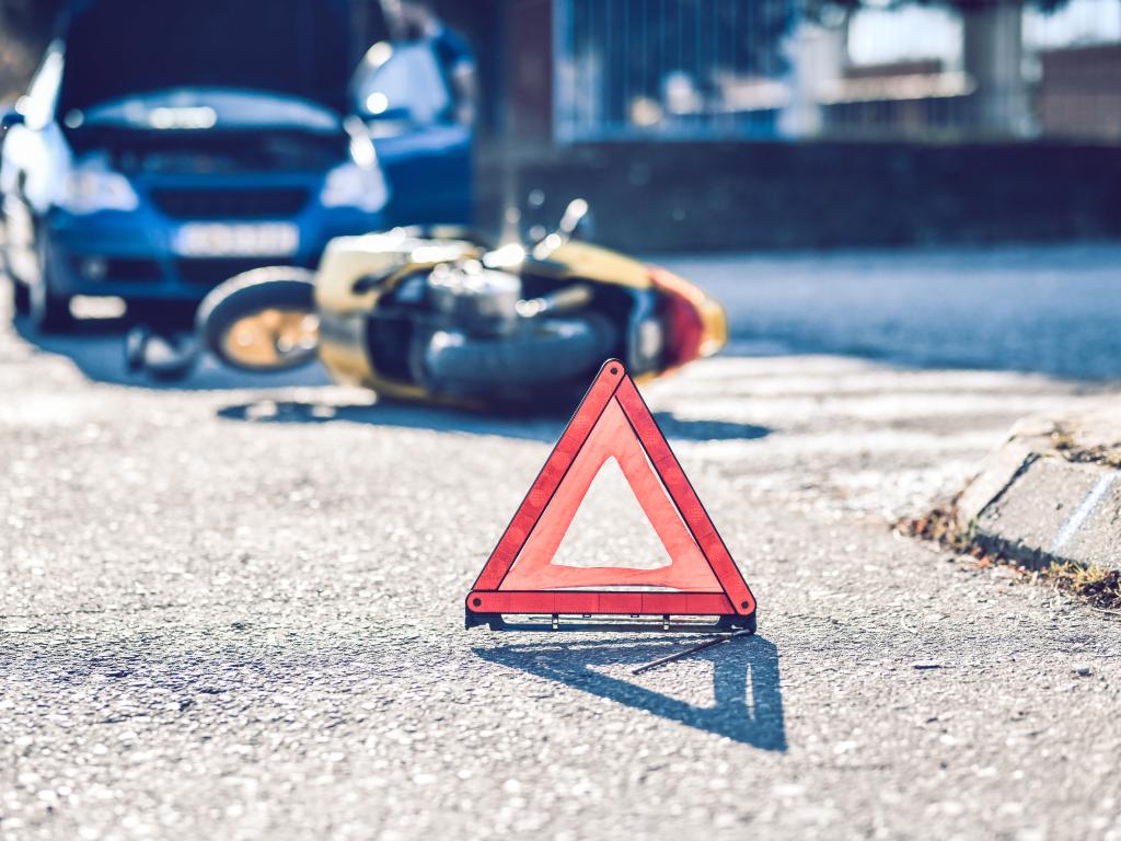 Мотоциклетист е загинал в Лясковец. Произшествието станало на ул. Оборище