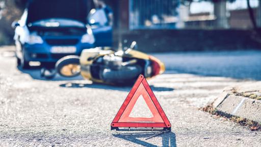 Тежка катастрофа в Лясковец, загина мотоциклетист