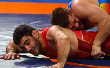 Двама български национали ще се борят за бронзови медали във