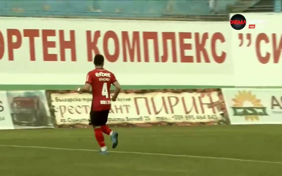 Вижте головете и всичко най-интересно от мача Септември Симитли -