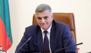 Стефан Янев създава Съвет по икономическите въпроси