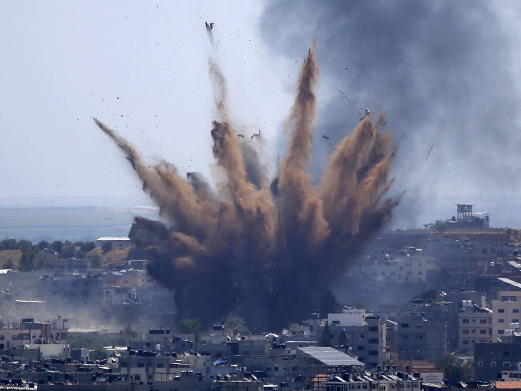 Представители на властите в Газа заявиха, че Израел е нанесъл