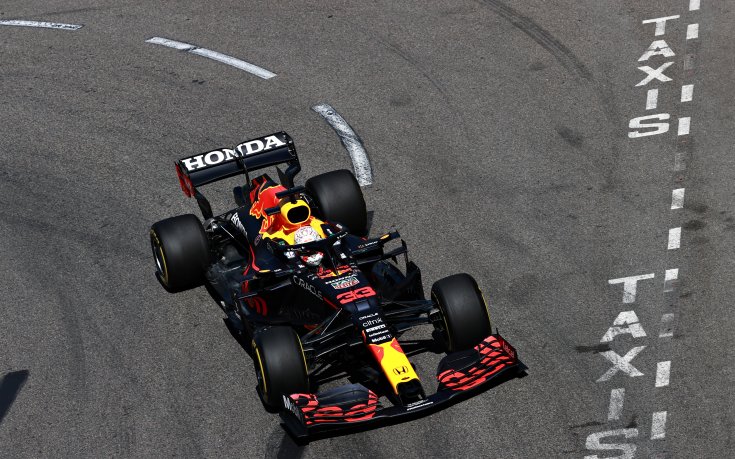 В Ред Бул задушават пилотите си с договори, твърди бивш пилот във F1