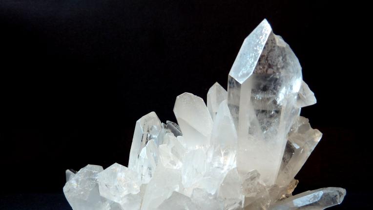  7 кристали и минерали с вълшебен качества 