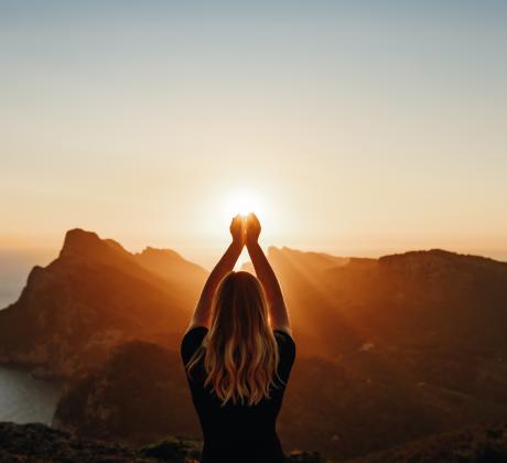 Има хора които естествено отварят очи в шест часа сутринта