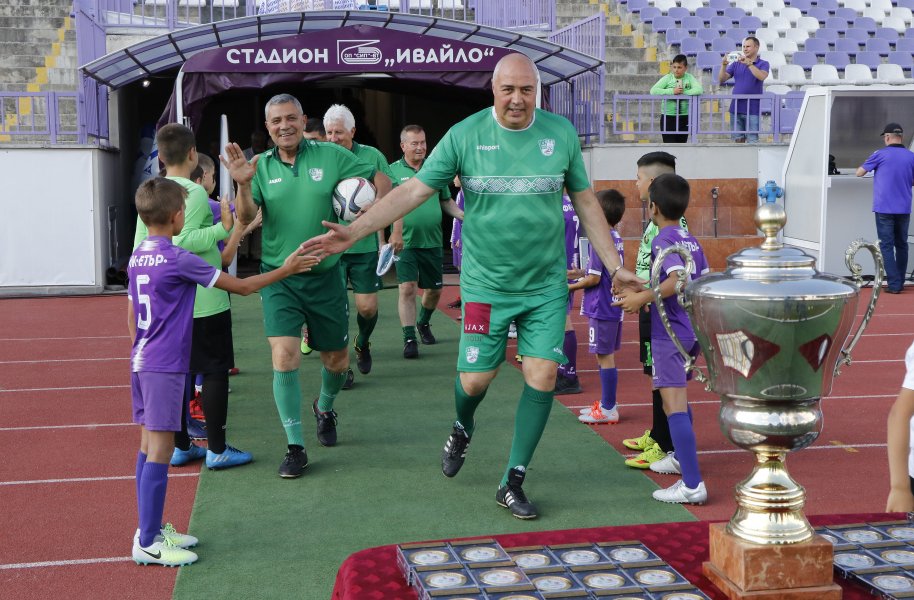 Етър честване на 30 годишнината от шампионската титла1