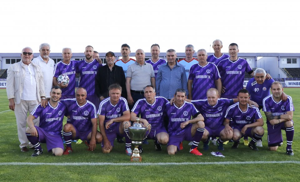 Етър честване на 30 годишнината от шампионската титла1