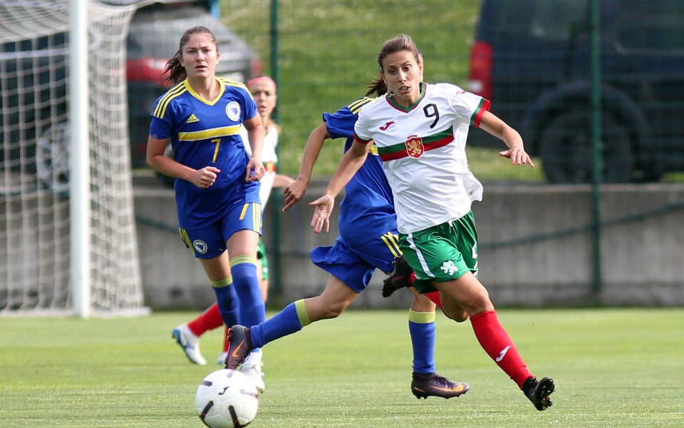 Женският национален отбор на България загуби с 0:1 от Босна