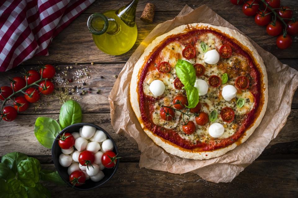  пица тесто рецепта месене рецепта 