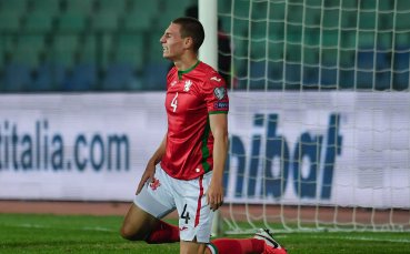 Бъдещето на младия български бранител Валентин Антов във футболно естество