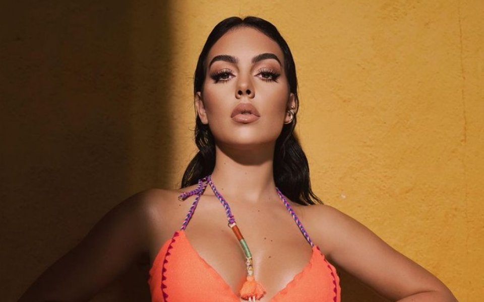 Половинката на Кристиано Роналдо Джорджина Родригес не е до своя