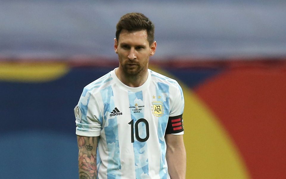 Аржентинската звезда Лионел Меси се е свързал с треньора на